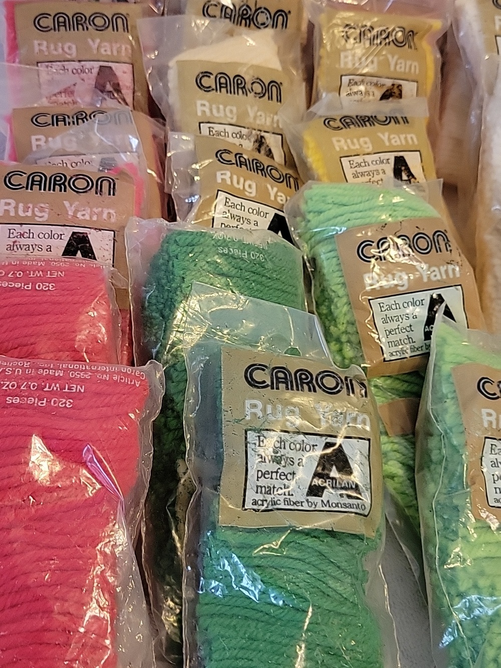 Caron Precut Rug Yarn Packets - Picture 2 of 8